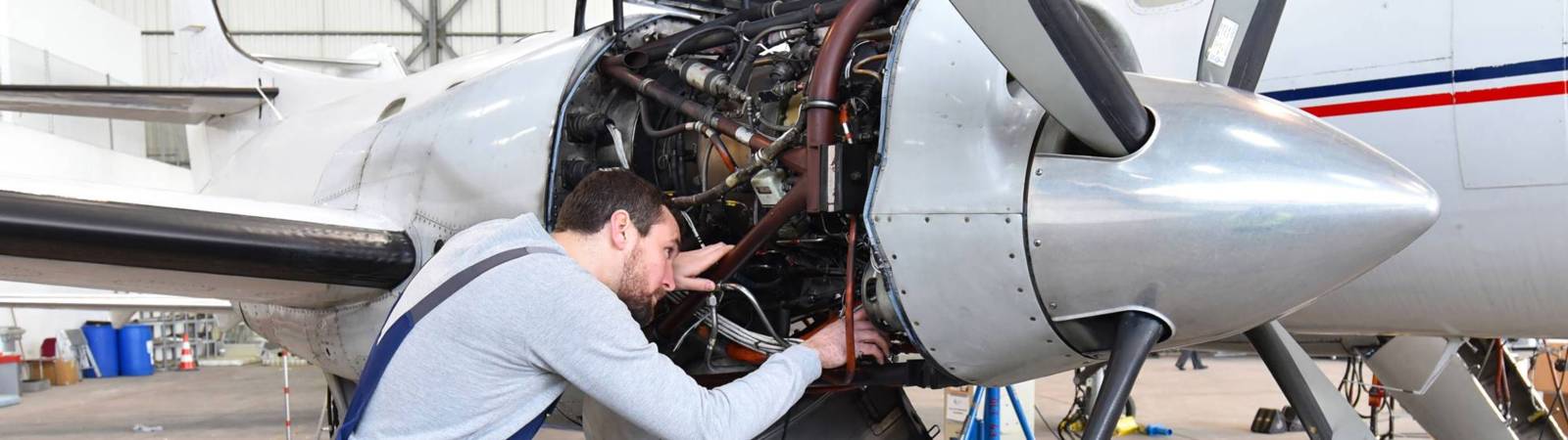 Aviation Maintenance Technology | AAS